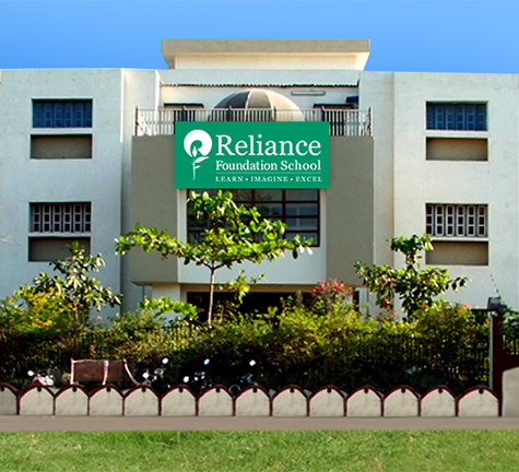 Reliance फाउंडेशन दे रहा 2 लाख से 6 लाख रुपये तक की स्कॉलरशिप, जानें कैसे मिलेगा - Reliance Foundation is giving scholarship ranging from Rs 2 lakh to Rs 6 lakh, know how to get it